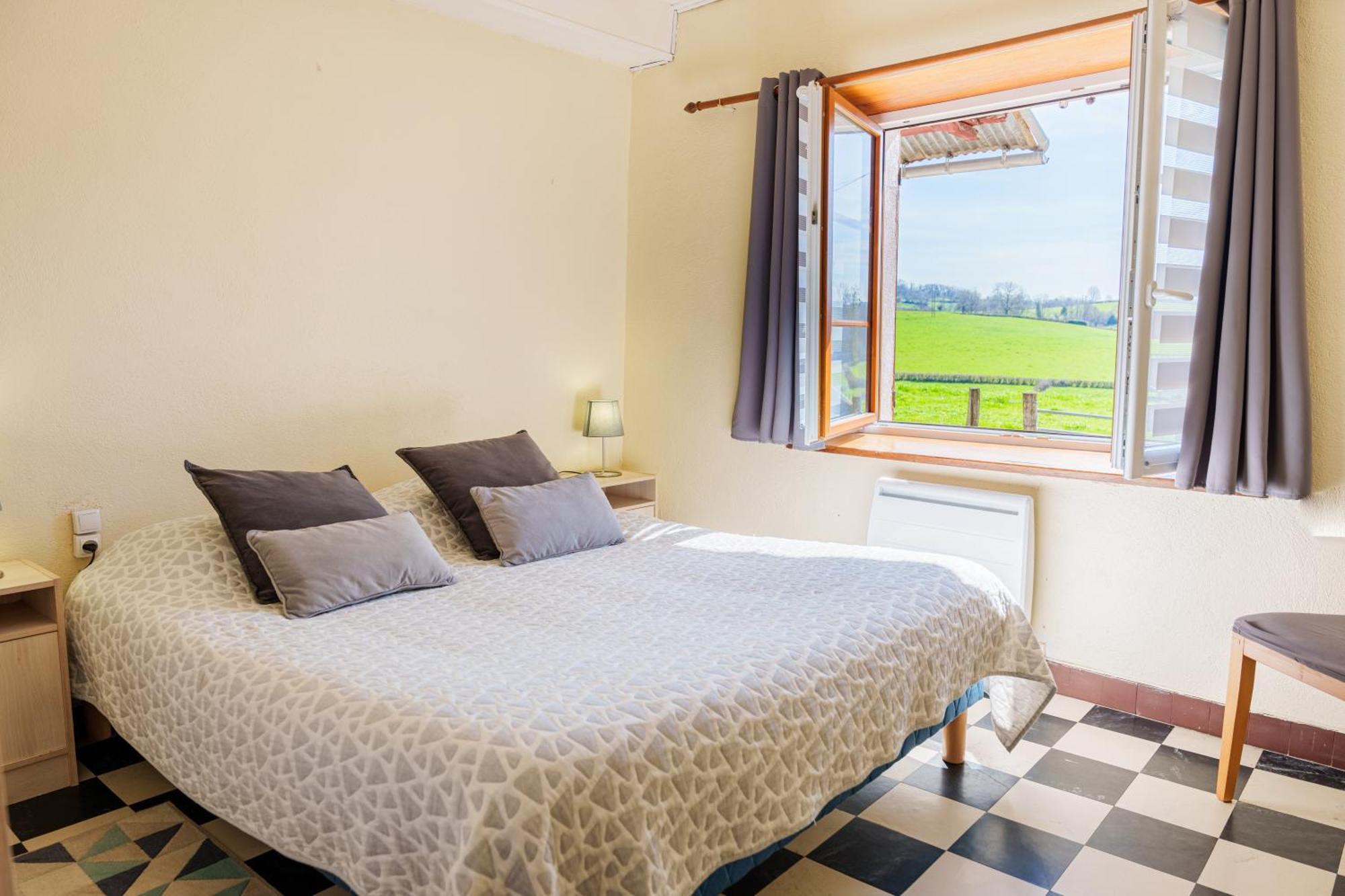 Gite Du Manoir Saint-Germain-des-Champs ภายนอก รูปภาพ